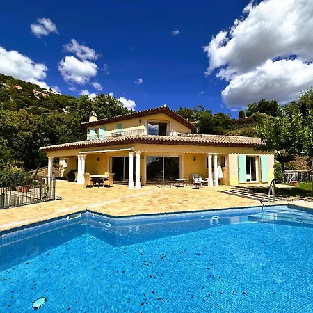 Marguerite Pour 10 Personnes Avec Climatisation Et Vue Avec Piscine Privee Et Chauffee A